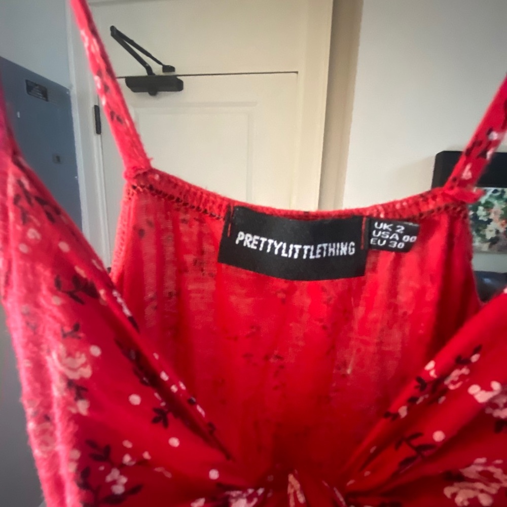 Dress - Picture 5 of 5